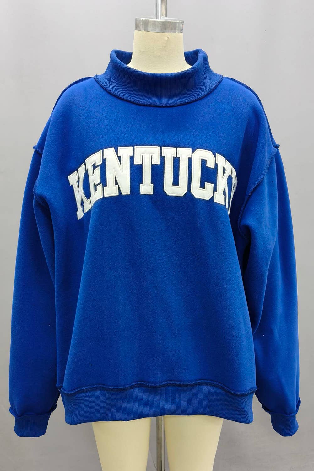 'KENTUCKY' Embroidered Mock Neck Sweatshirt