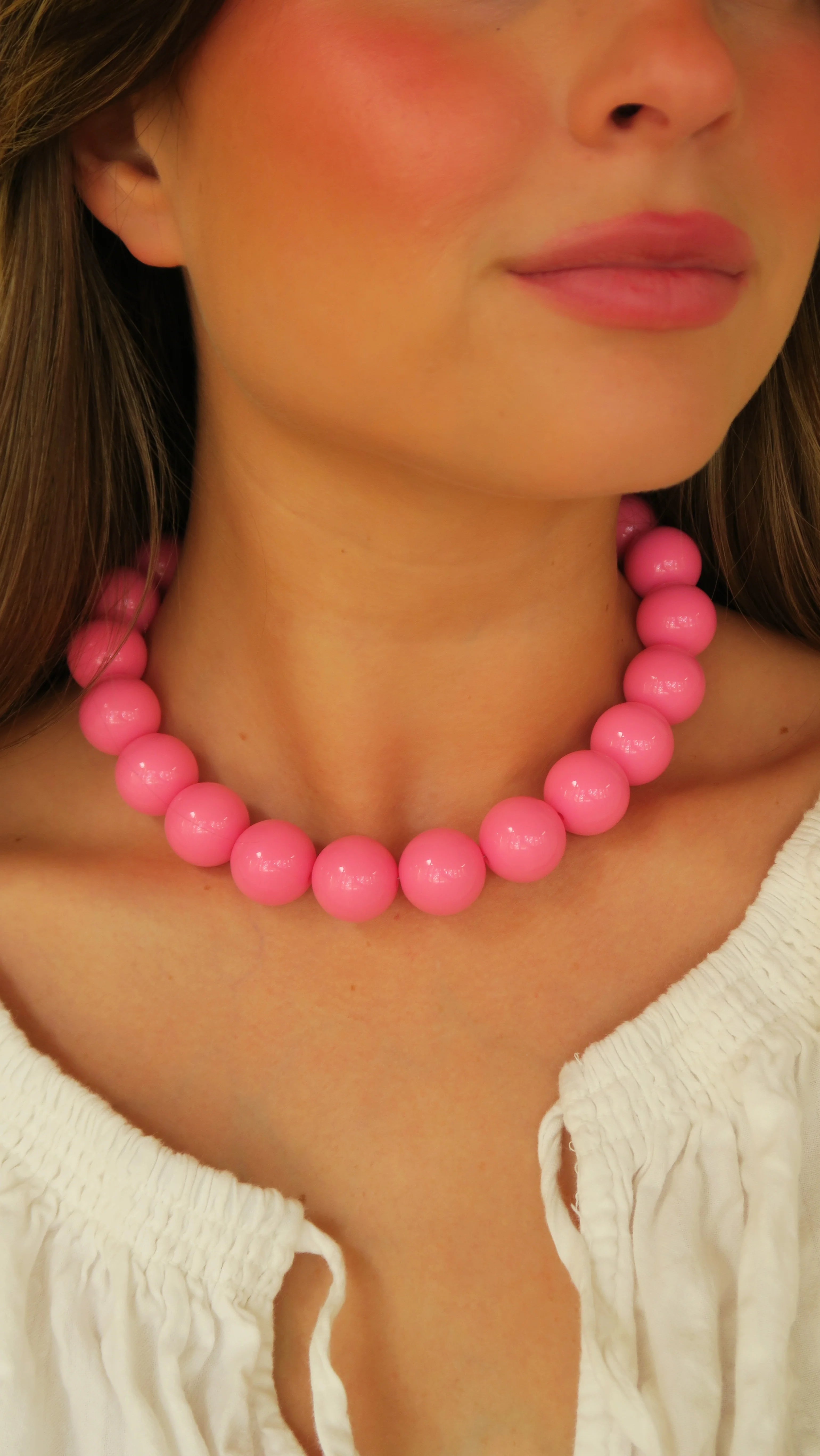 Barbados_Collar_Accessroy_Concierge_Pink_2