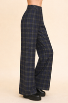 Plaid_Straight_Leg_Pant_6589B_Pinch_2