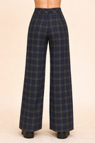 Plaid_Straight_Leg_Pant_6589B_Pinch_5