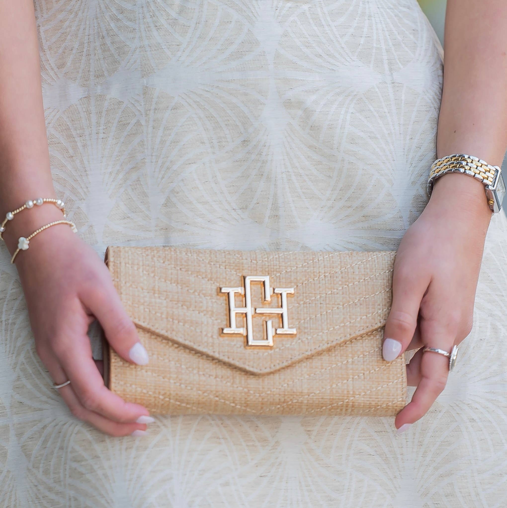 carlington-clutch-crossbody-natural-vq_Caroline_Hill_P39589-NATURAL_VQ_1