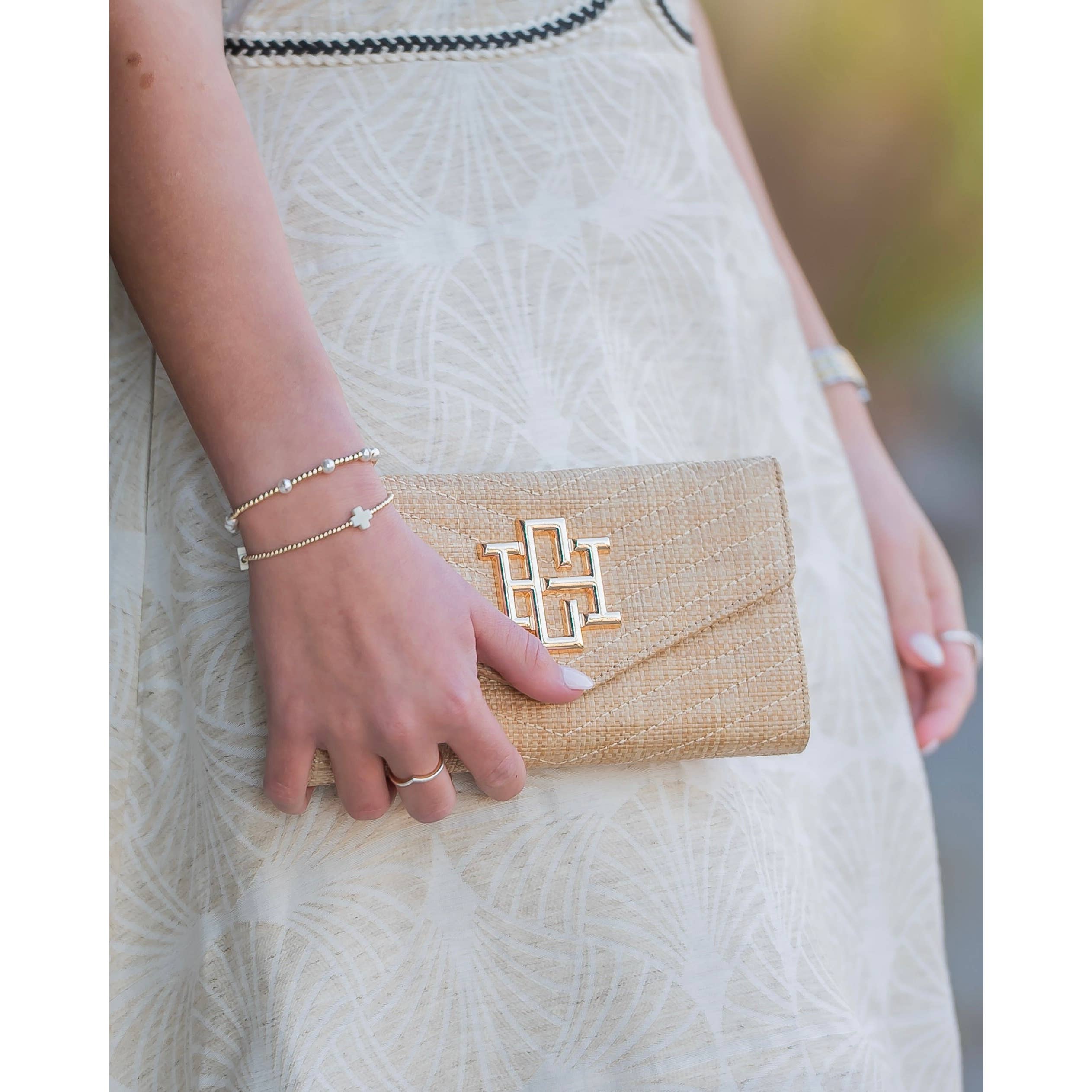 carlington-clutch-crossbody-natural-vq_Caroline_Hill_P39589-NATURAL_VQ_2