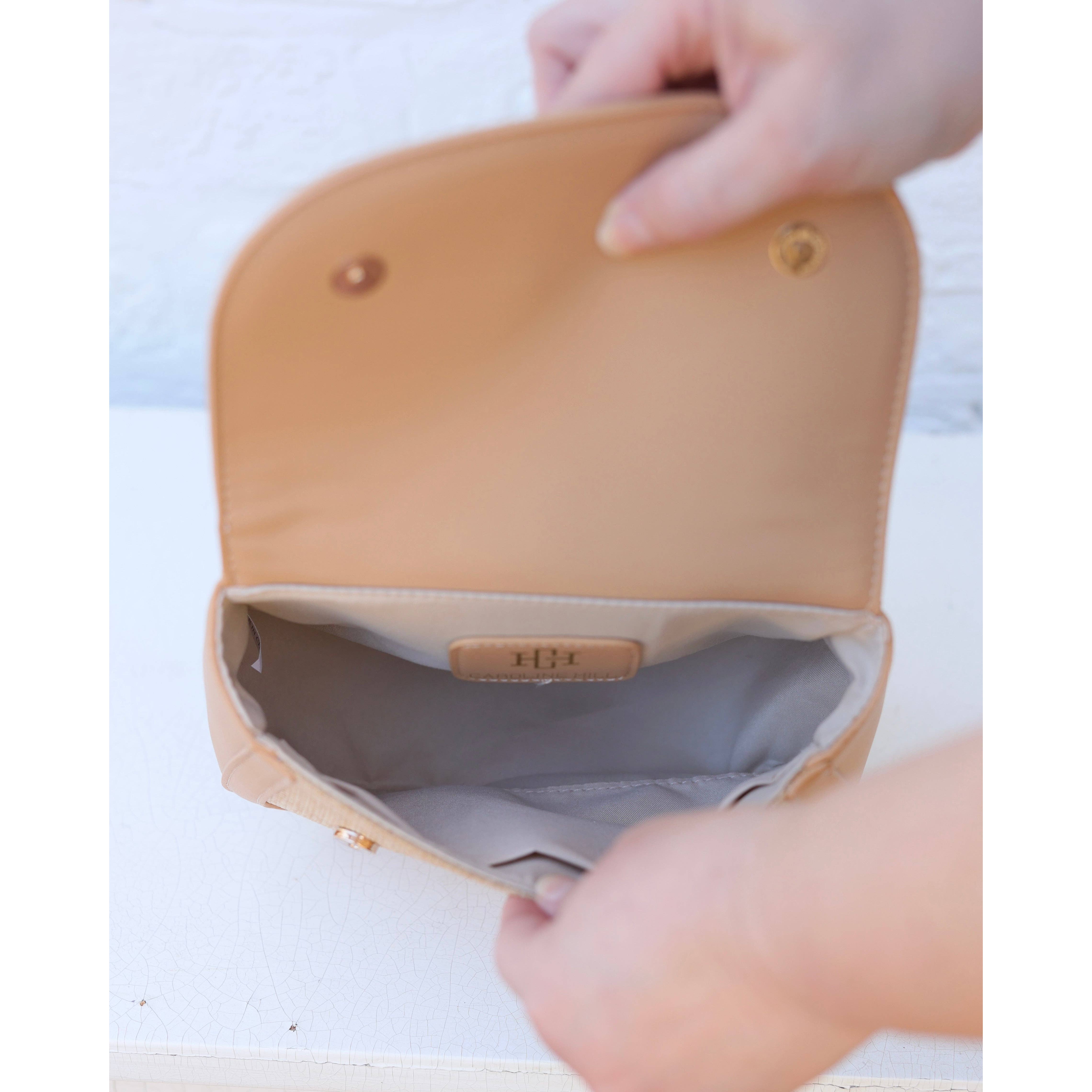 jessica-handbag-natural-mint_Caroline_Hill_P40409-NATURAL MINT_4